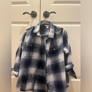 Women’s Blue Plaid Flannel
